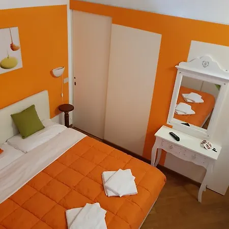 Ca' Del Sol Nocleg ze śniadaniem 3*