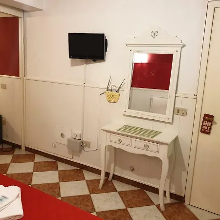 Ca' Del Sol Bed & Breakfast 3*