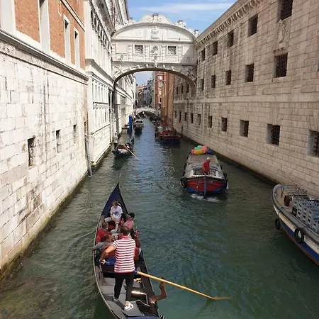 Ca' Del Sol Bed & Breakfast